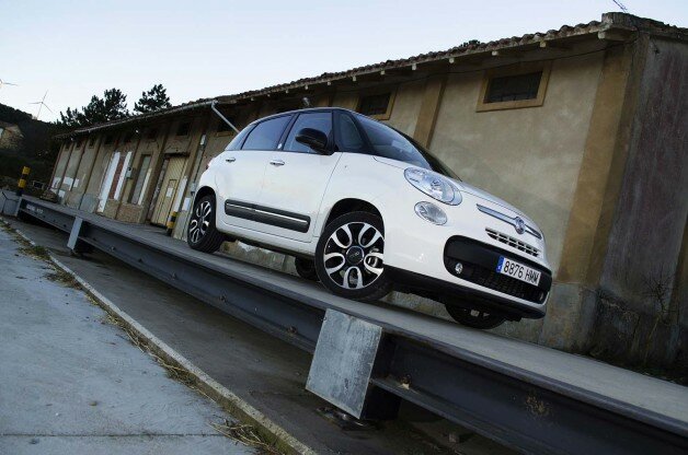 Fiat 500L Photos