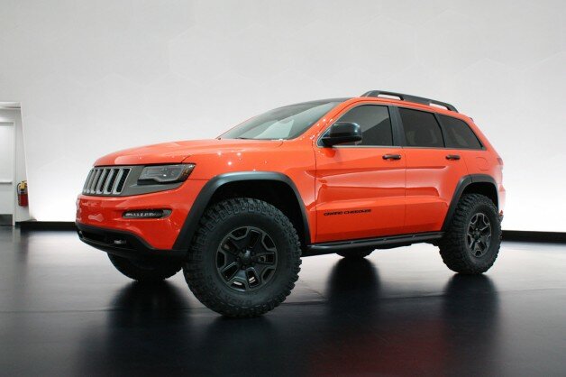 Jeep Cherokee gradn Trailhawk II Concept Photos