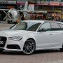 2013 Audi RS6 Avant front 3/4 view