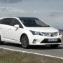 2013 Toyota Avensis photos