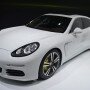 2014 Porsche Panamera S E-Hybrid live at 2013 Shanghai Motor Show photos