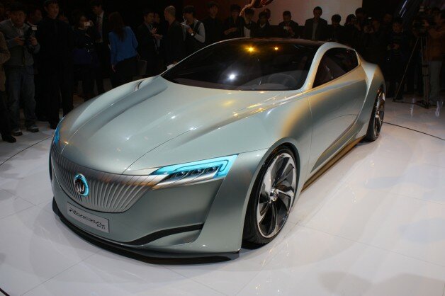 Buick Riviera Concept live at Shanghai Motor Show (2013)