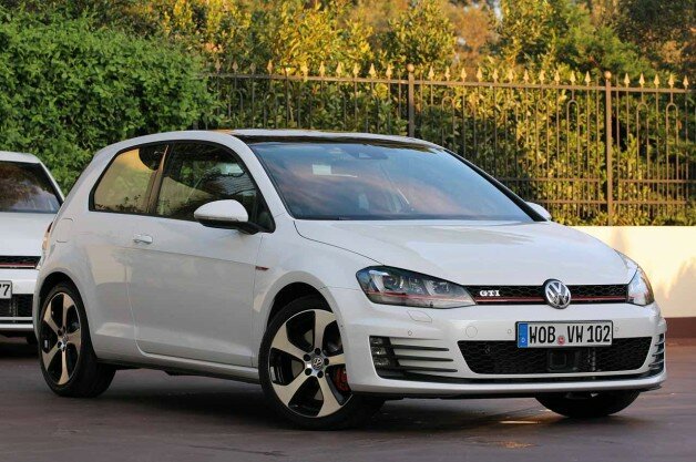 2015 Volkswagen GTI (First Drive) Photos