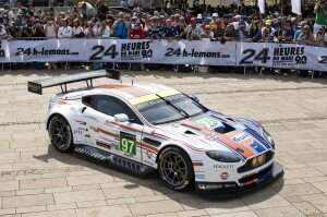 Aston Martin Gulf livery for 2013 Le Mans Photos