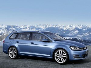 2013 Volkswagen Golf Variant TSI BlueMotion Photos