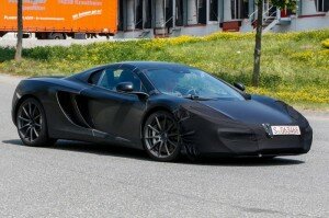 2014 McLaren MP4-12C facelift spy photo