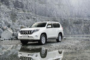 2013 Toyota Land Cruiser Prado photos