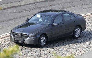 2014 mercedes-benz c-class spy photos