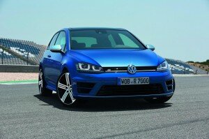 2014 Volkswagen Golf R photos