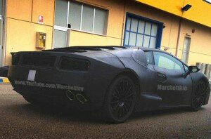 Lamborghini Gallardo replacement spy photo