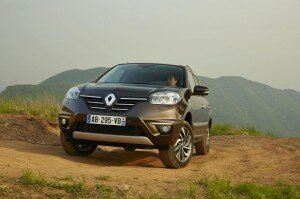 2014 Renault Koleos Photos